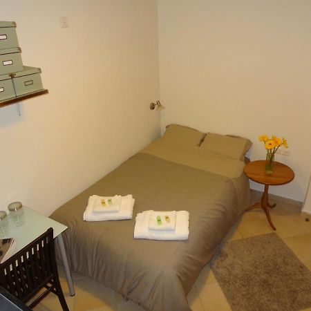 1 Or 2 Rooms With Breakfast And Parking Jerusalem Exterior foto
