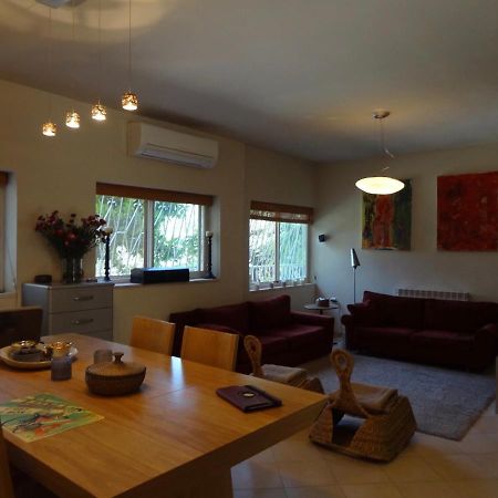 1 Or 2 Rooms With Breakfast And Parking Jerusalem Exterior foto
