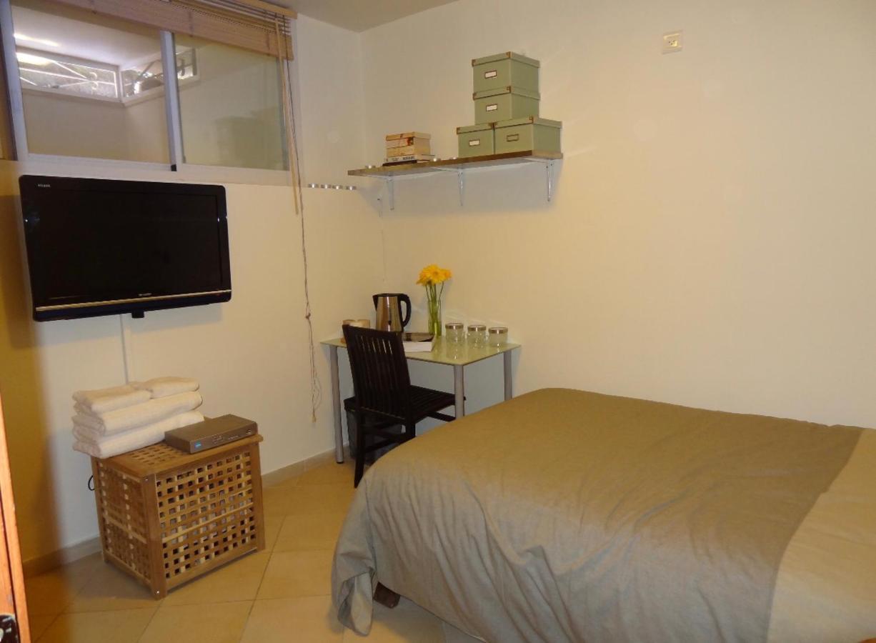1 Or 2 Rooms With Breakfast And Parking Jerusalem Exterior foto